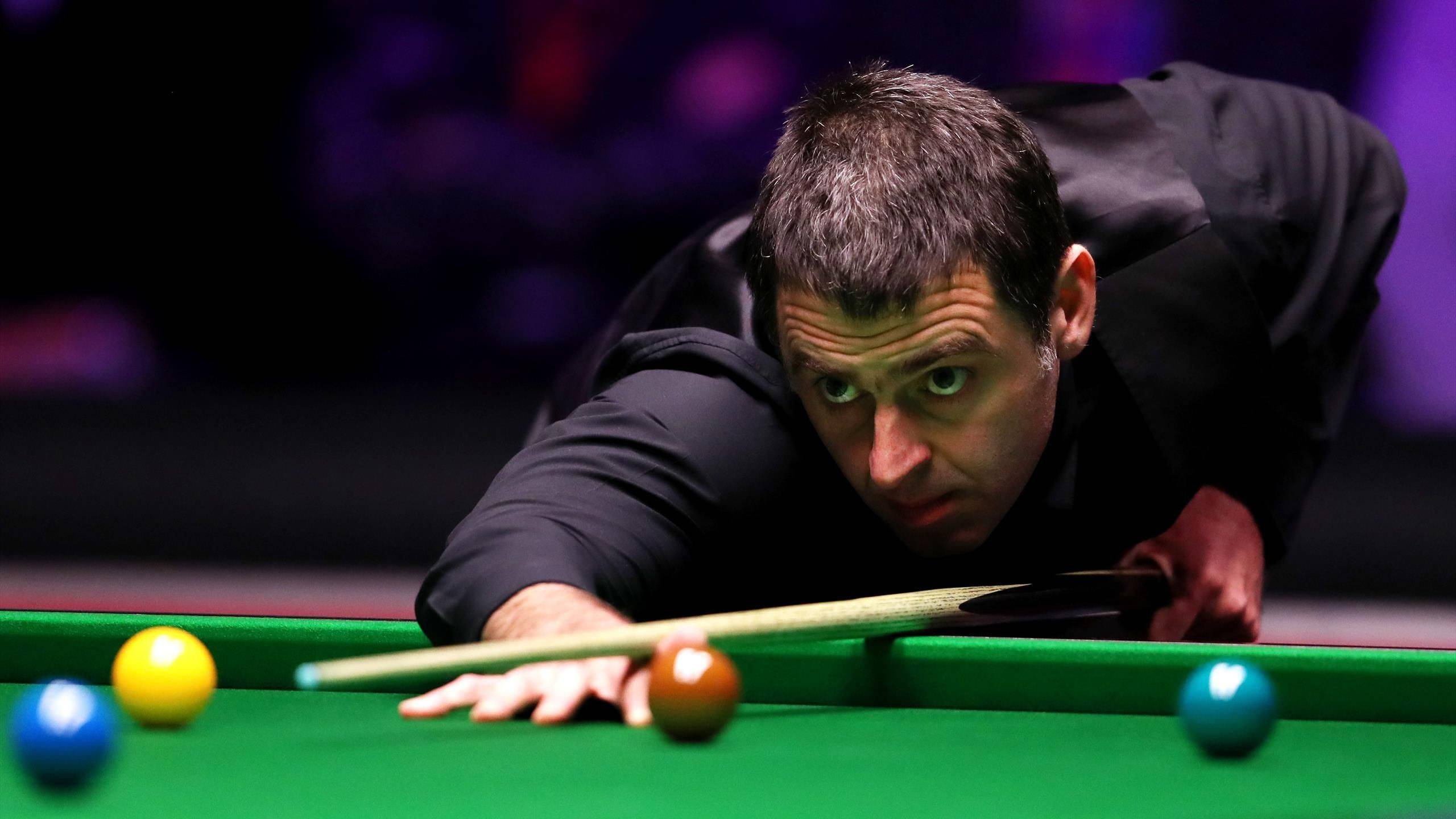 场上屡屡出 场上屡屡出