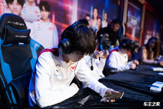 分配让手套 分配让手套